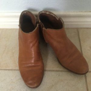 Sam Edelman Petty Booties Size 7.5 Cognac Brown